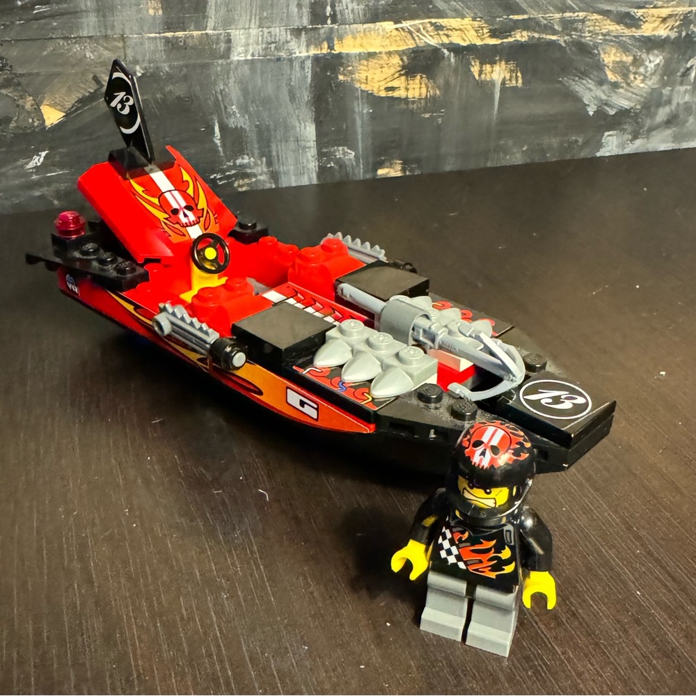 LEGO 8897 WORLD RACERS Jagged Jaws Reef COMPLETE with manuals. - Picture 4 of 6
